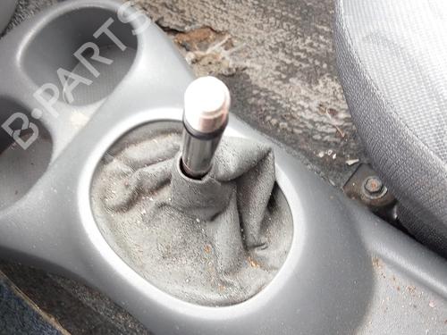 Used Gear lever TOYOTA YARIS (_P1_) 1.3 (NCP10, SCP12_) (86 hp) 27110838