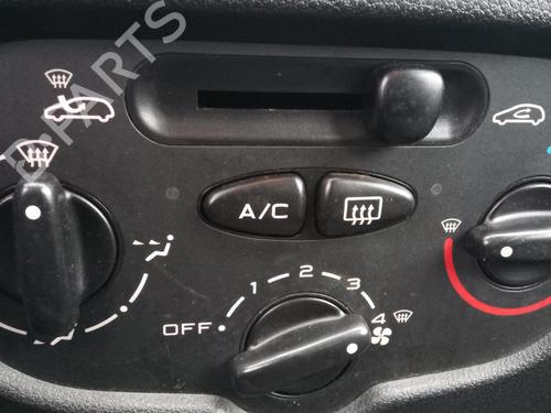 Commande Chauffage PEUGEOT 206+ (2L_, 2M_) 1.4 HDi eco 70 (68 hp) 27101493