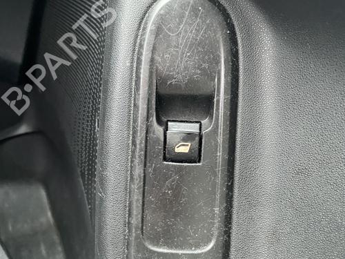 Used Right front window switch Right front window switch 38926084 38926084
