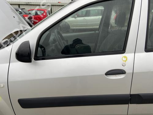 Rudehejsemekanisme ventre foran DACIA LOGAN MCV (KS_) 1.5 dCi (KS0W) (86 hp) 32173483