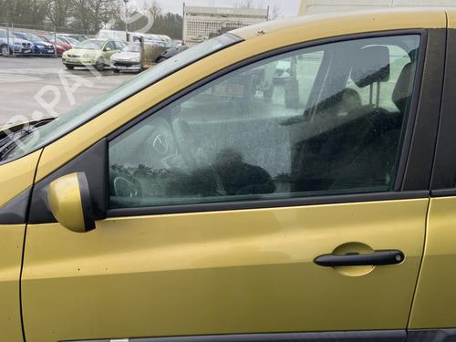 front-left-exterior-door-handle-renault-clio-iii-br01-cr01-2005-2006-2007-2008-2009-2010-2011-2012-2013-2014-32777588 main image