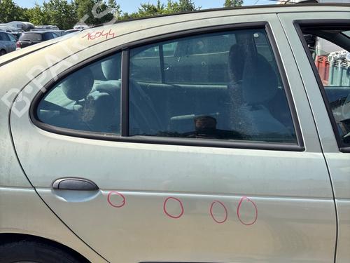 Used Rear right exterior door handle Rear right exterior door handle 37188528 37188528