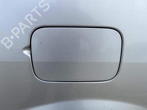 Używane Klapa wlewu paliwa RENAULT GRAND SCÉNIC II (JM0/1_) 1.9 dCi (JM0G, JM12, JM1G, JM2C) (120 hp) 27115042