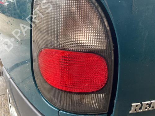 Used Left taillight RENAULT ESPACE III (JE0_) 2.2 12V TD (JE0E, JE0H, JE0P) (113 hp) 27112399