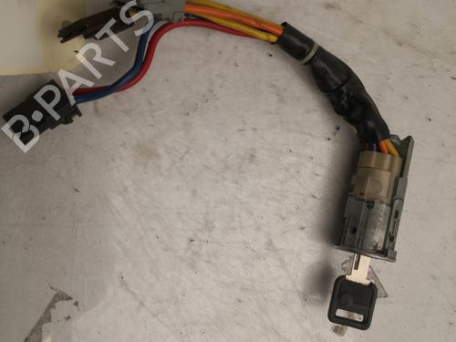 Used Ignition barrel PEUGEOT 306 Hatchback (7A, 7C, N3, N5) 1.9 D (68 hp) 27132825