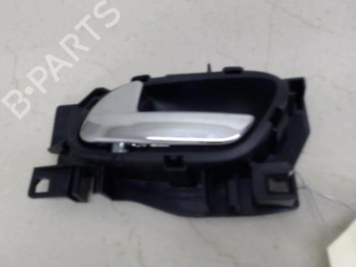 Used Front left interior door handle Front left interior door handle PEUGEOT 5008 (0U_, 0E_) 1.6 HDi (110 hp) 27118325 27118325