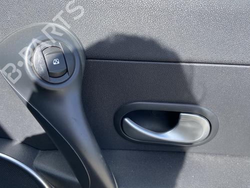 Right front window switch RENAULT CLIO III (BR0/1, CR0/1) 1.4 16V BP28356895I26