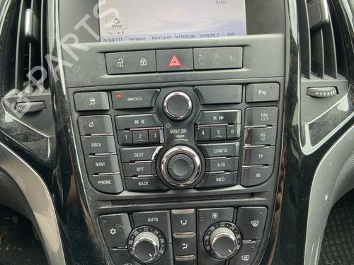 Used Display monitor OPEL ASTRA J (P10) 1.6 CDTi (68) (110 hp) 27114817