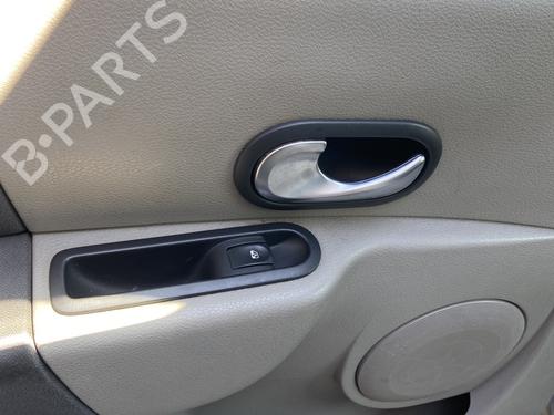 Venstre bak elrute bryter RENAULT MODUS / GRAND MODUS (F/JP0_) 1.5 dCi (FP0D, JP0D) (82 hp) 28963275