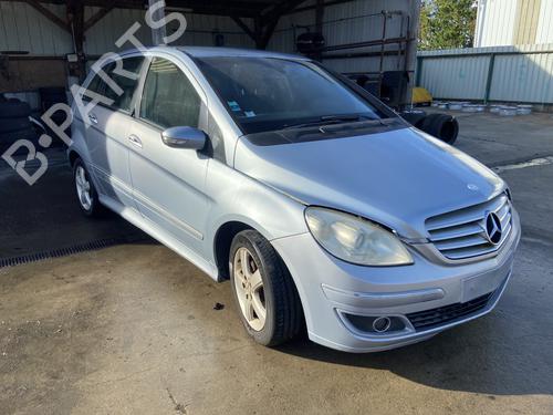 Used Right front brake caliper MERCEDES-BENZ B-CLASS Sports Tourer (W245) B 180 CDI (245.207) (109 hp) 29451812