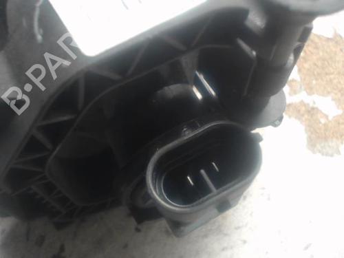 Used Right front fog light Right front fog light 27135867 27135867