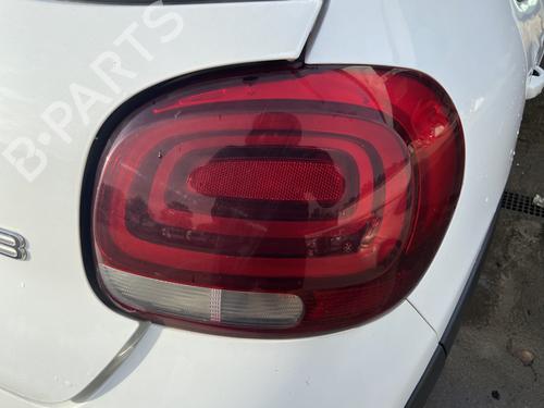Used Right taillight CITROËN C3 III (SX) 1.2 VTi 82 (82 hp) 30491102