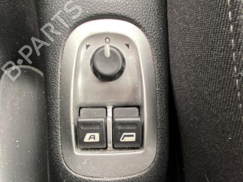 Used Left front window switch PEUGEOT 206+ (2L_, 2M_) 1.4 i (73 hp) 32993330