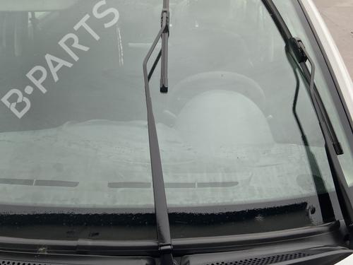 Used Front windshield wiper arm Front windshield wiper arm 32204622 32204622