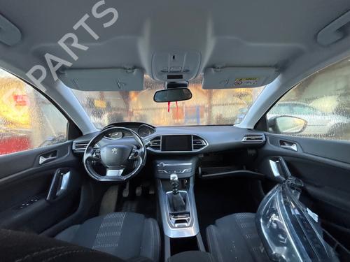 Used Front right interior door handle Front right interior door handle PEUGEOT 308 II (LB_, LP_, LW_, LH_, L3_) 1.6 BlueHDi 120 (120 hp) 40013466 40013466