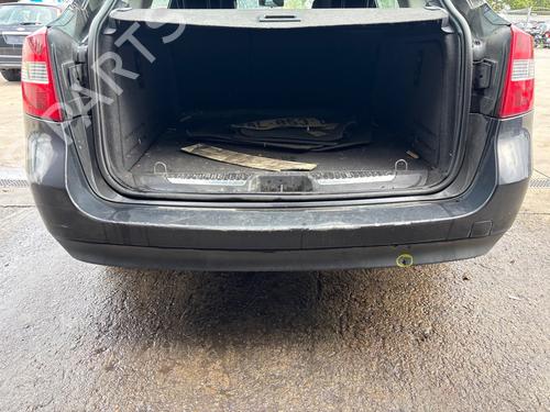 Used Rear bumper reinforcement Rear bumper reinforcement RENAULT LAGUNA III Grandtour (KT0/1) 2.0 dCi (KT01, KT08, KT09, KT0K, KT12, KT1D, KT1W) (150 hp) 39584068 39584068