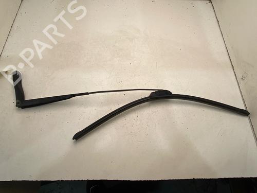 Used Front windshield wiper arm Front windshield wiper arm RENAULT MASTER III Van (FV) 2.3 dCi 170 FWD (FV0L) (170 hp) 39725914 39725914