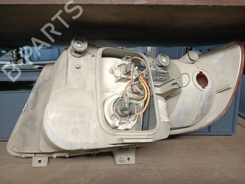 Right headlight MERCEDES-BENZ VITO Van (W638) 110 CDI 2.2 (638.094) | BP27126743C29 