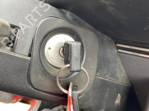 Used Ignition barrel RENAULT 9 (L42_) 1.4 (L422, L42C) (60 hp) 27180336