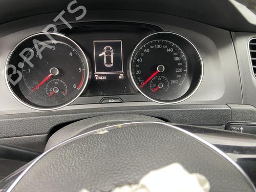 Fuse box VW GOLF VII (5G1, BQ1, BE1, BE2) 1.6 TDI | BP32025132E1 