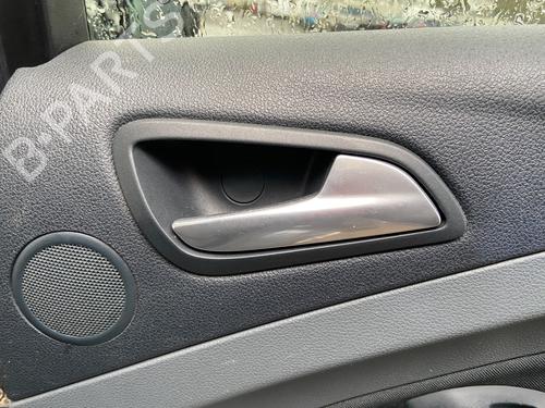 Højre bagtil invendig håndtag FORD C-MAX II (DXA/CB7, DXA/CEU) 1.6 TDCi (95 hp) 32067366