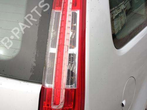 right-taillight-ford-c-max-dm2-2007-2008-2009-2010-27142766 main image