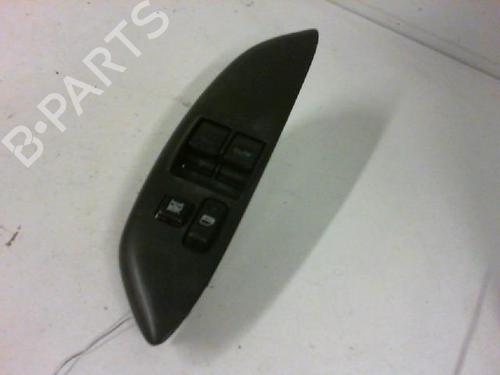 Used Left front window switch Left front window switch TOYOTA YARIS (_P1_) 1.0 (SCP10_, SCP10R) (65 hp) 27121913 27121913