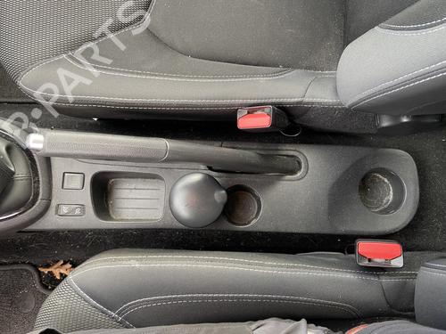 Used Seat buckle RENAULT CLIO IV (BH_) 1.5 dCi 90 (90 hp) 28451225
