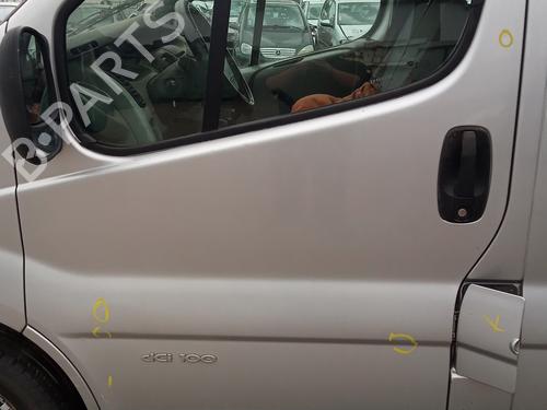 Used Left front door RENAULT TRAFIC II Van (FL) 1.9 dCi 80 (FL0B) (82 hp) 27110444