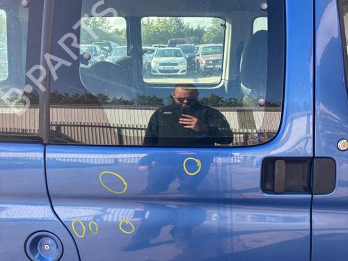 rear-right-door-window-peugeot-partner-mpv-5_-g_-1996-40013360 main image