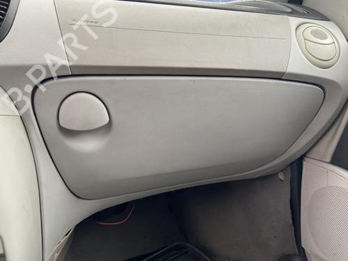 Vano posta oggetti FIAT PUNTO (188_) 1.2 60 (188.030, .050, .130, .150, .230, .250) (60 hp) 31133327