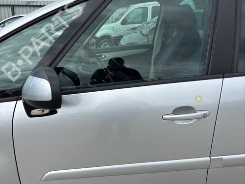 Luna delantera izquierda Luna delantera izquierda CITROËN C4 Picasso I MPV (UD_) [2006-2015] 35937776 35937776
