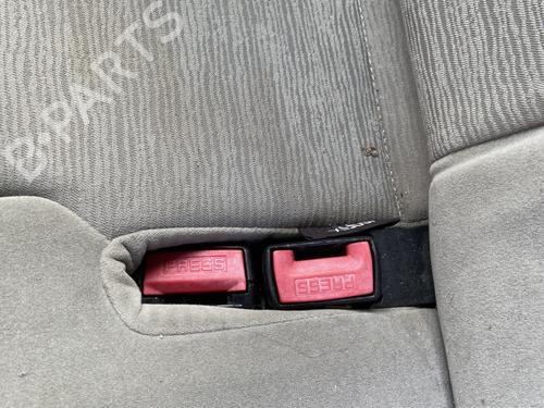Used Seat buckle RENAULT CLIO III (BR0/1, CR0/1) 1.5 dCi (BR17, CR17) (86 hp) 27109673