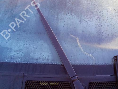Used Front windshield wiper arm PEUGEOT 1007 (KM_) 1.4 (75 hp) 27127804