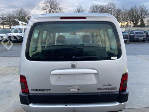 Lampeholder PEUGEOT PARTNER MPV (5_, G_) 2.0 HDI (90 hp) 31612108