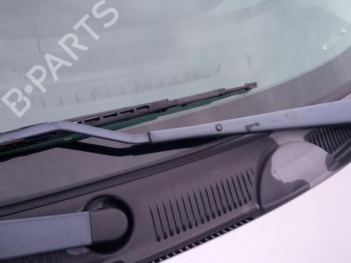 Used Front windshield wiper arm CHEVROLET AVEO / KALOS Hatchback (T250, T255) 1.2 LPG (84 hp) 27130352