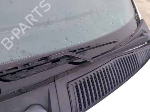 Used Front windshield wiper arm RENAULT MEGANE I (BA0/1_) 1.4 e (BA0E, BA0V) (75 hp) 27129811