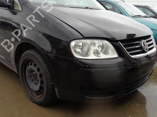 Used Right headlight VW TOURAN (1T1, 1T2) 2.0 TDI (136 hp) 27122850