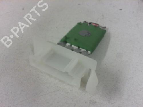 Used Heater resistor OPEL CORSA C (X01) 1.2 (F08, F68) (75 hp) 27128969