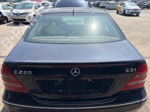 tailgate-mercedes-benz-c-class-w203-2000-2001-2002-2003-2004-2005-2006-2007-37635445 main image
