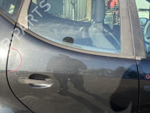 rear-right-exterior-door-handle-mercedes-benz-a-class-w168-1997-1998-1999-2000-2001-2002-2003-2004-2005-33828153 main image