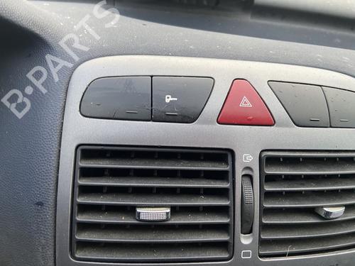 Used Warning switch PEUGEOT 307 (3A/C) 2.0 HDi 110 (107 hp) 30849096