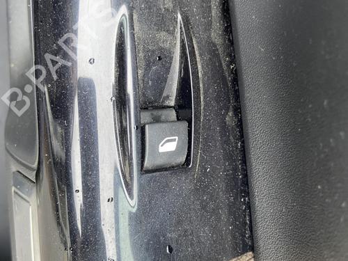 Used Right front window switch Right front window switch CITROËN C4 CACTUS 1.6 HDi 90 (92 hp) 33934960 33934960