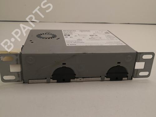 Used Radio Radio RENAULT MEGANE IV Hatchback (B9A/M/N_) 1.5 Blue dCi 115 (B9A6) (116 hp) 27147802 27147802