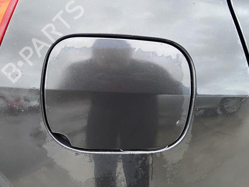 fuel-flap-renault-clio-iii-br01-cr01-2005-2006-2007-2008-2009-2010-2011-2012-2013-2014-32111320 main image