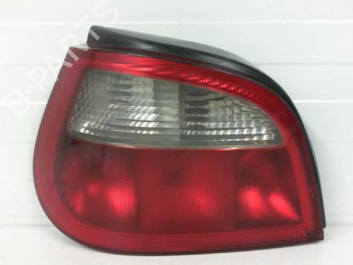 Venstre baglygte RENAULT MEGANE I Classic (LA0/1_) 1.4 16V (LA0D, LA1H, lA0W, LA10) (95 hp) 27133537