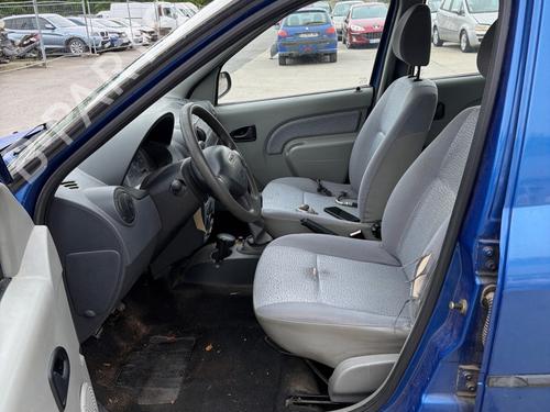 Maneta interior delantera izquierda Maneta interior delantera izquierda DACIA LOGAN (LS_) 1.6 (LS0B, LS0D, LS0F, LS0H) (87 hp) 34454902 34454902