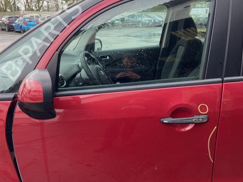 front-left-exterior-door-handle-citroen-c3-picasso-sh_-2008-33016168 main image