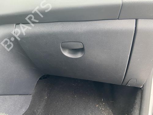 Used Glove box DACIA SANDERO II 1.5 dCi (90 hp) 32363773