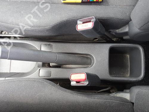 Used Seat buckle OPEL AGILA (B) (H08) 1.0 (F68) (65 hp) 27137318